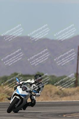 media/Oct-13-2025-Moto Forza (Mon) [[a66d839500]]/4-C Group/Session 3 (Turn 16)/